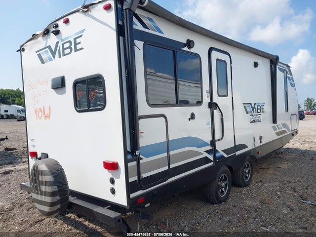 Продажа на аукционе авто 2022 Forest River Vibe, vin: 4X4TVBA26N4121376, номер лота: 45475697