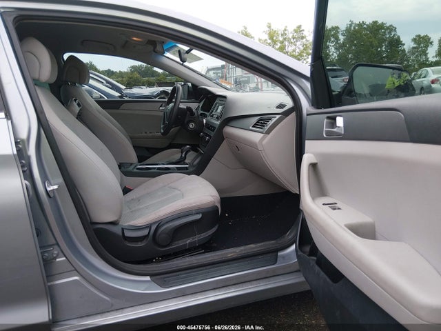 45475756 :رقم المزاد ، 5NPE24AFXFH231932 vin ، 2015 Hyundai Sonata Se مزاد بيع