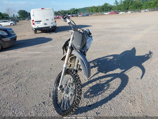 Kawasaki Klx300 C 2025 JKALX8C18SDA38337 Image 5
