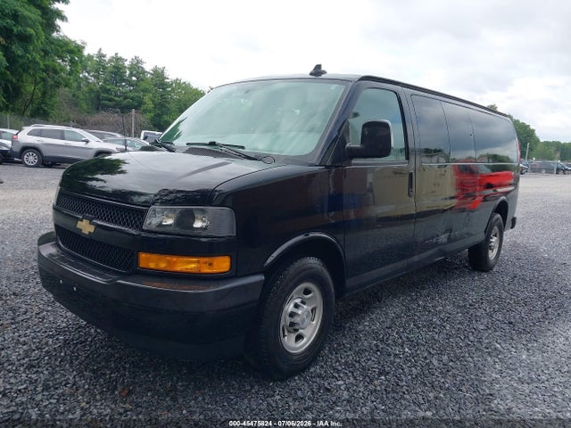 Chevrolet Express 3500 Ls 2019 1GAZGNFG0K1342252 Image 2