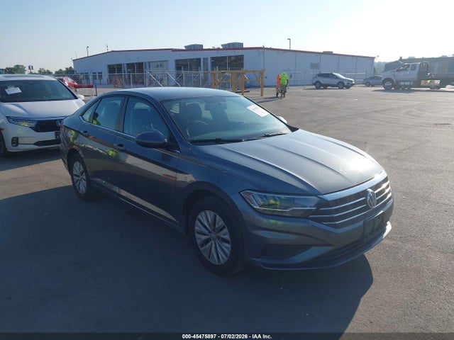 45475897 :رقم المزاد ، 3VWN57BU1KM013255 vin ، 2019 Volkswagen Jetta 1.4t S مزاد بيع