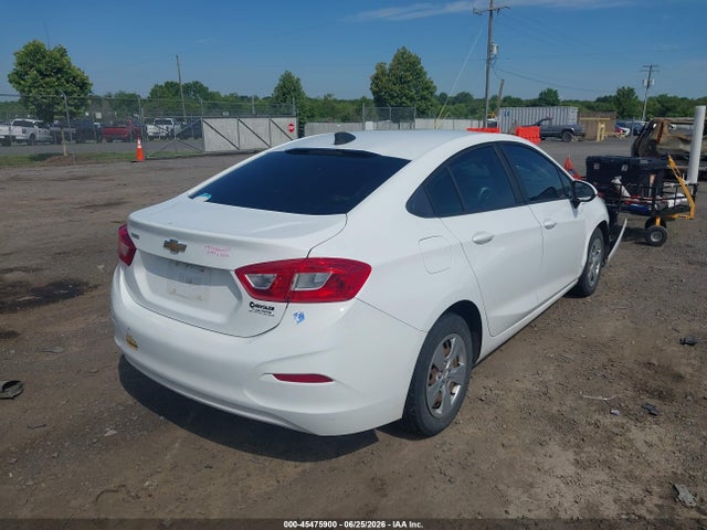 45475900 :رقم المزاد ، 1G1BC5SM9H7149449 vin ، 2017 Chevrolet Cruze Ls Auto مزاد بيع