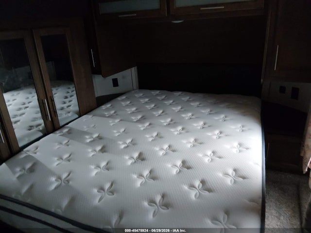 2019 Keystone Other მანქანა იყიდება აუქციონზე, vin: 4YDF30R27K1502245, აუქციონის ნომერი: 45475924