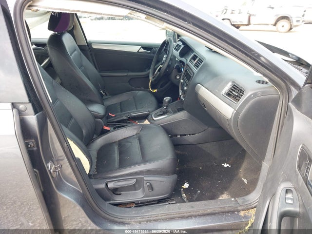 2013 Volkswagen Jetta 2.5l Se მანქანა იყიდება აუქციონზე, vin: 3VWDP7AJ0DM285408, აუქციონის ნომერი: 45475961