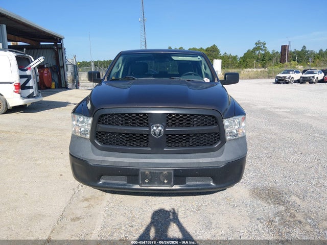 2018 Ram 1500 Tradesman  4x2 5'7 Box მანქანა იყიდება აუქციონზე, vin: 1C6RR6KG3JS317231, აუქციონის ნომერი: 45475978