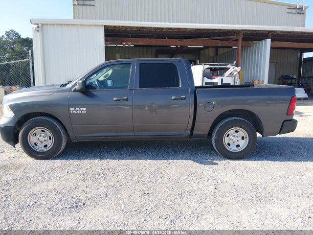 2018 Ram 1500 Tradesman  4x2 5'7 Box მანქანა იყიდება აუქციონზე, vin: 1C6RR6KG3JS317231, აუქციონის ნომერი: 45475978