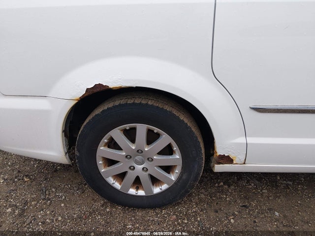 2013 Chrysler Town & Country Touring მანქანა იყიდება აუქციონზე, vin: 2C4RC1BG3DR509932, აუქციონის ნომერი: 45476040