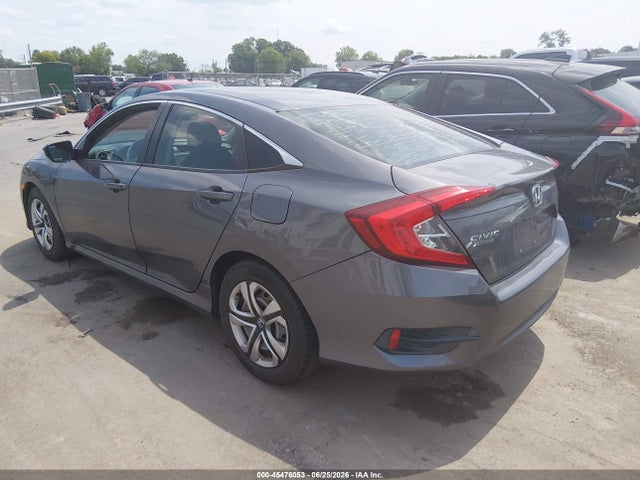 45476053 :رقم المزاد ، 19XFC2F50HE023653 vin ، 2017 Honda Civic Lx مزاد بيع