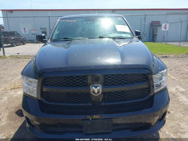 2017 Ram 1500 Express  4x4 6'4 Box მანქანა იყიდება აუქციონზე, vin: 1C6RR7FTXHS828488, აუქციონის ნომერი: 45476069