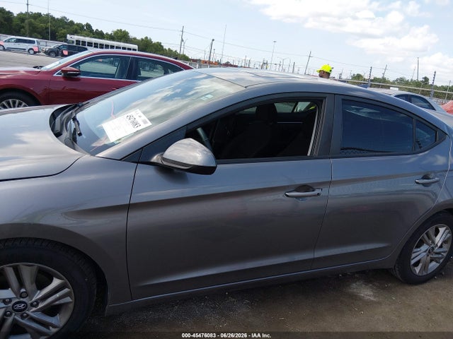 Hyundai Elantra Value Edition 2020 5NPD84LF9LH537569 Image 15