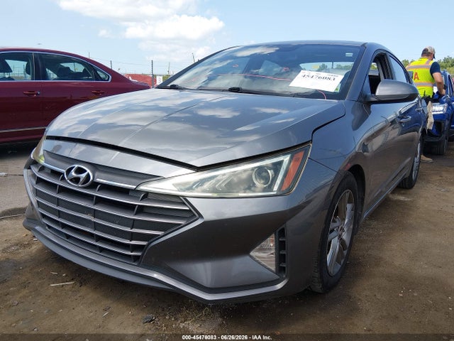 Hyundai Elantra Value Edition 2020 5NPD84LF9LH537569 Image 2