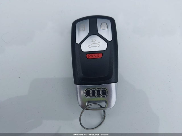 Продажа на аукционе авто 2019 Audi A5 45 Premium, vin: WAUWNGF55KN009528, номер лота: 45476101