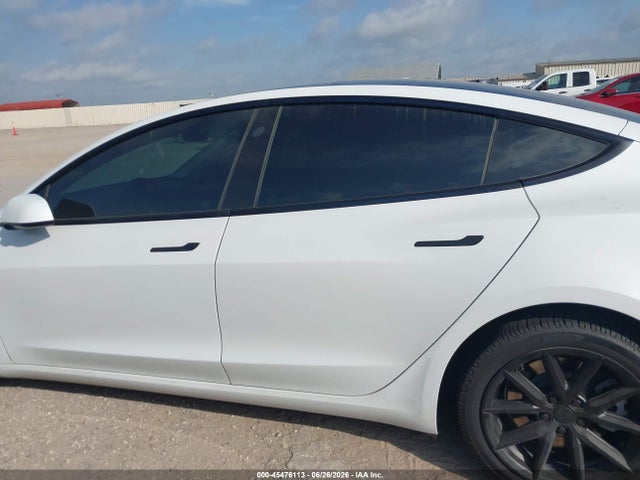 2022 Tesla Model 3 Long Range Dual Motor All-wheel Drive მანქანა იყიდება აუქციონზე, vin: 5YJ3E1EB8NF135041, აუქციონის ნომერი: 45476113