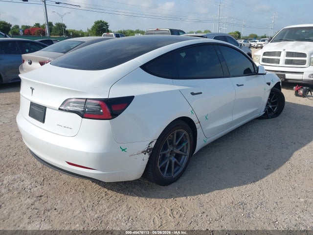 2022 Tesla Model 3 Long Range Dual Motor All-wheel Drive მანქანა იყიდება აუქციონზე, vin: 5YJ3E1EB8NF135041, აუქციონის ნომერი: 45476113