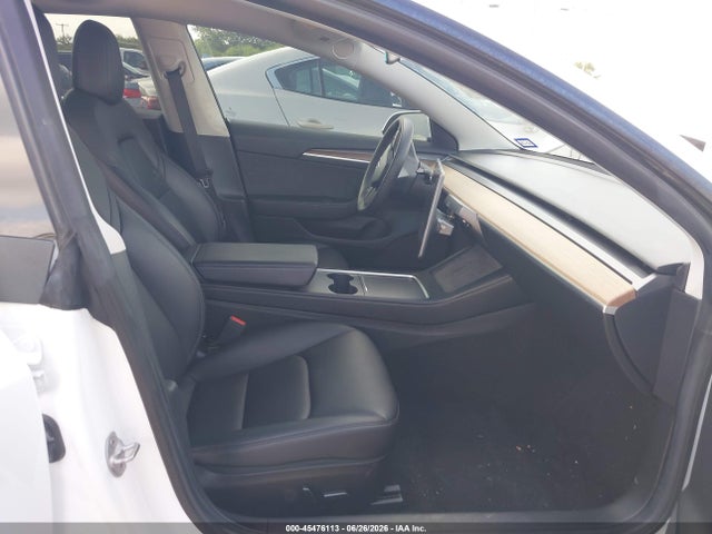 2022 Tesla Model 3 Long Range Dual Motor All-wheel Drive მანქანა იყიდება აუქციონზე, vin: 5YJ3E1EB8NF135041, აუქციონის ნომერი: 45476113