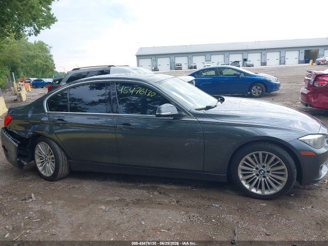 45476130 :رقم المزاد ، WBA3A5C53DF357378 vin ، 2013 Bmw 328i مزاد بيع