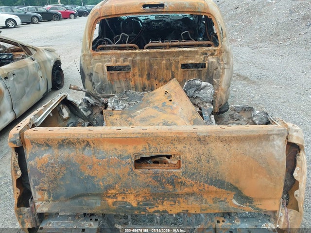 3TYCZ5AN6PT128457 Toyota Tacoma Sr5 V6