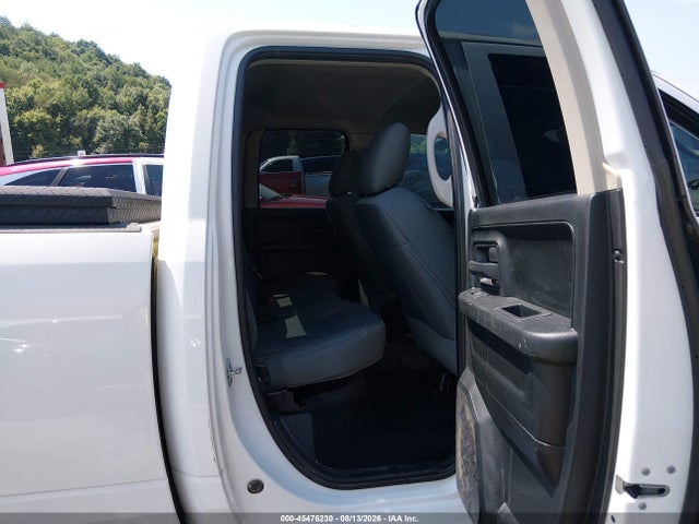 Aukcja sprzedaży 2018 Ram 1500 Express  4x2 6'4 Box, vin: 1C6RR6FT8JS244820, numer aukcji: 45476230