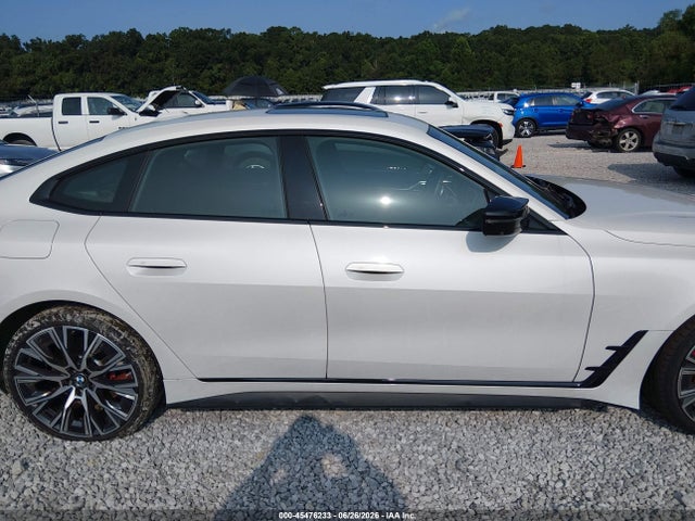 Продаж на аукціоні авто 2022 Bmw M440i Gran Coupe Xdrive, vin: WBA13AW06NFM60239, номер лоту: 45476233