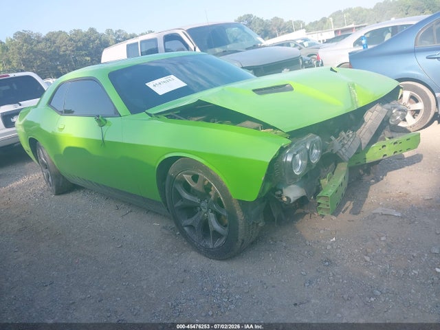 2017 Dodge Challenger Sxt მანქანა იყიდება აუქციონზე, vin: 2C3CDZAGXHH555373, აუქციონის ნომერი: 45476253