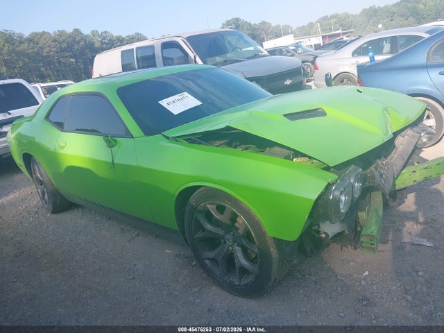 2017 Dodge Challenger Sxt მანქანა იყიდება აუქციონზე, vin: 2C3CDZAGXHH555373, აუქციონის ნომერი: 45476253