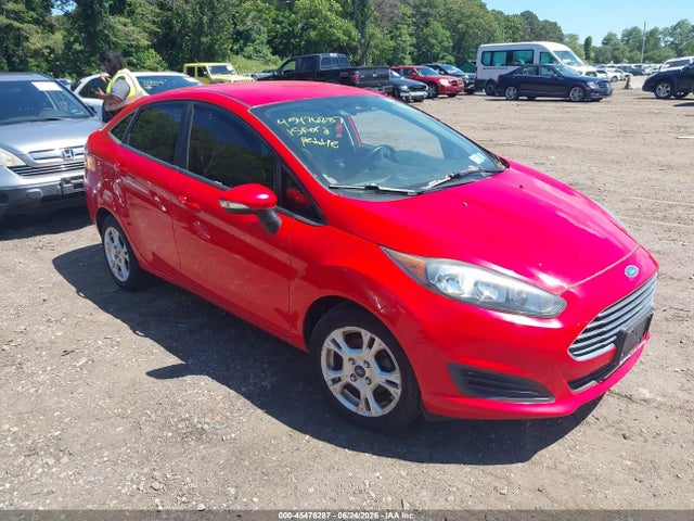 45476287 :رقم المزاد ، 3FADP4BJ8FM213154 vin ، 2015 Ford Fiesta Se مزاد بيع