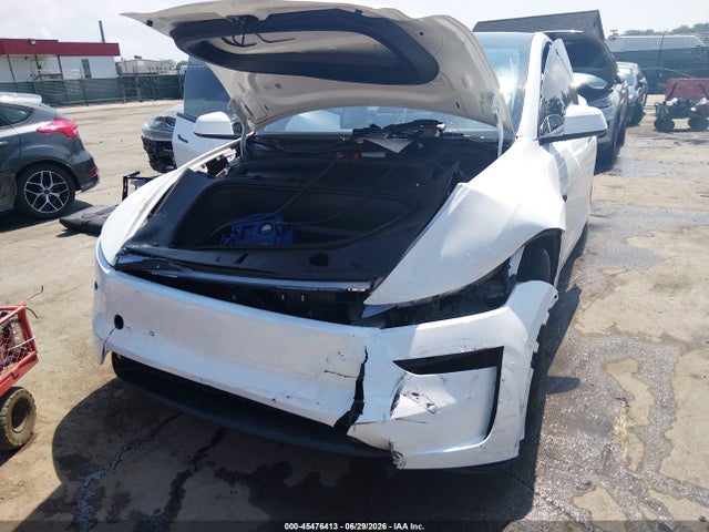 Продаж на аукціоні авто 2026 Tesla Model Y All-wheel Drive/long Range Launch Series/premium All-wheel Drive, vin: 7SAYGDEE9TA389768, номер лоту: 45476413