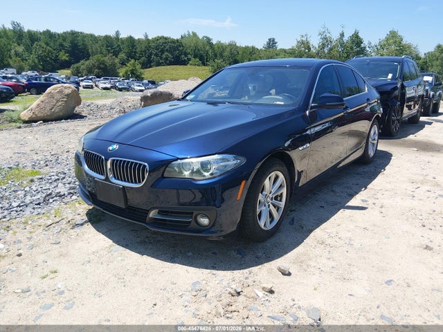BMW 528i Xdrive 2016 WBA5A7C52GG147695 Image 2