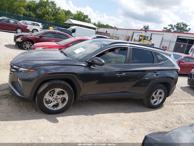 45476435 :رقم المزاد ، 5NMJBCAE6NH140586 vin ، 2022 Hyundai Tucson Sel مزاد بيع