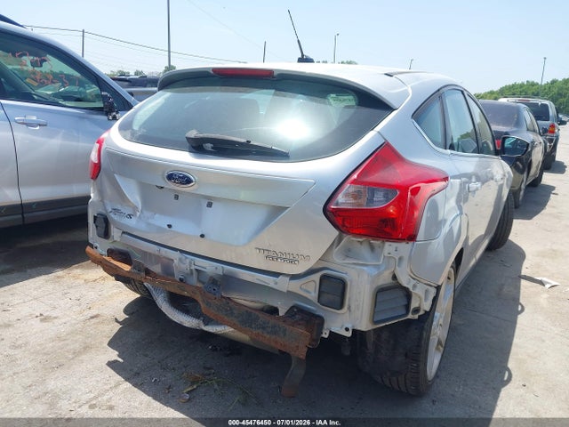 Продажа на аукционе авто 2014 Ford Focus Titanium, vin: 1FADP3N20EL167401, номер лота: 45476450
