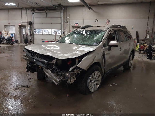 45476492 :رقم المزاد ، 4S4BSACC3G3228061 vin ، 2016 Subaru Outback 2.5i Premium مزاد بيع
