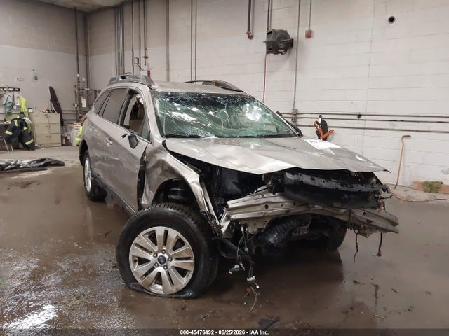 45476492 :رقم المزاد ، 4S4BSACC3G3228061 vin ، 2016 Subaru Outback 2.5i Premium مزاد بيع