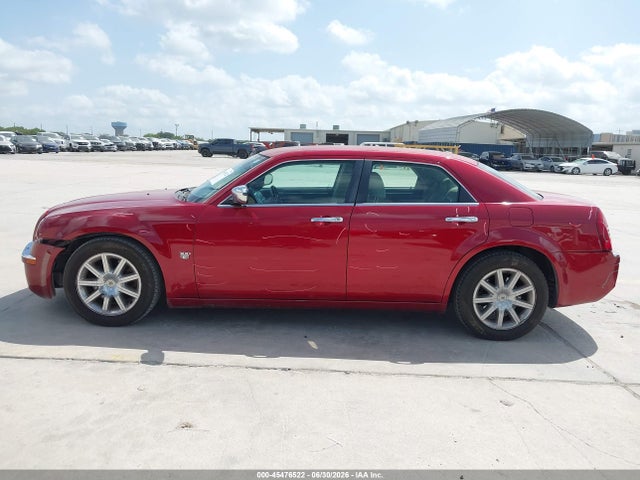 2007 Chrysler 300c მანქანა იყიდება აუქციონზე, vin: 2C3KA63H77H758485, აუქციონის ნომერი: 45476522