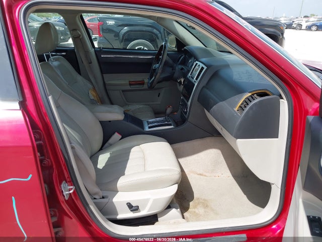 2007 Chrysler 300c მანქანა იყიდება აუქციონზე, vin: 2C3KA63H77H758485, აუქციონის ნომერი: 45476522