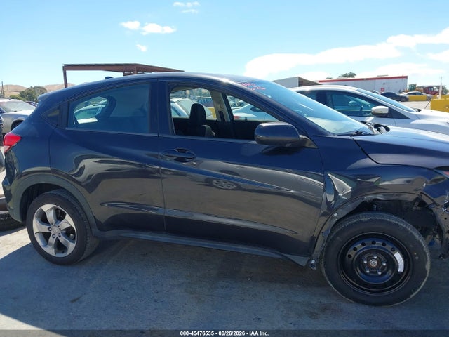 Honda HR-V LX 2018 3CZRU6H37JG715250 Image 14
