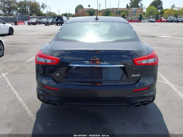 ZAM57YSS9J1260127 Maserati Ghibli S Gransport