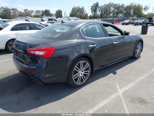 ZAM57YSS9J1260127 Maserati Ghibli S Gransport