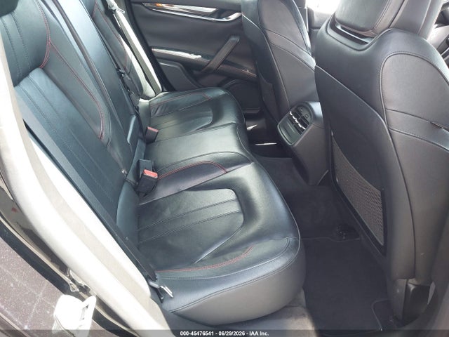 ZAM57YSS9J1260127 Maserati Ghibli S Gransport