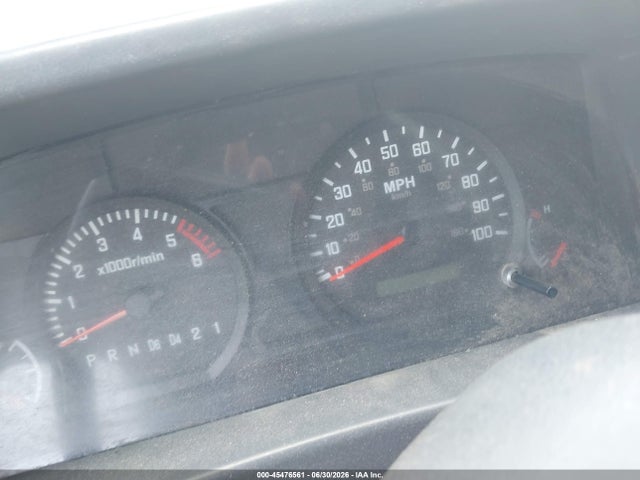 45476561 :رقم المزاد ، 54DC4W1B2CS805202 vin ، 2012 Isuzu Npr Gas Reg مزاد بيع
