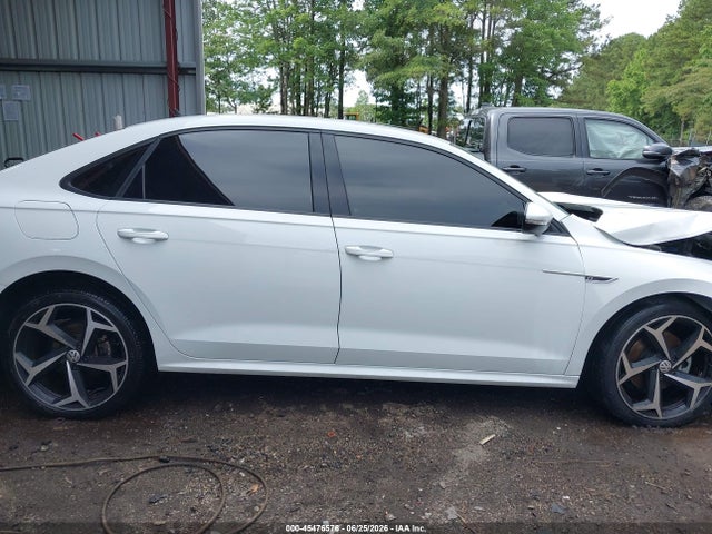 Продаж на аукціоні авто 2021 Volkswagen Passat 2.0t R-line, vin: 1VWMA7A33MC012175, номер лоту: 45476576