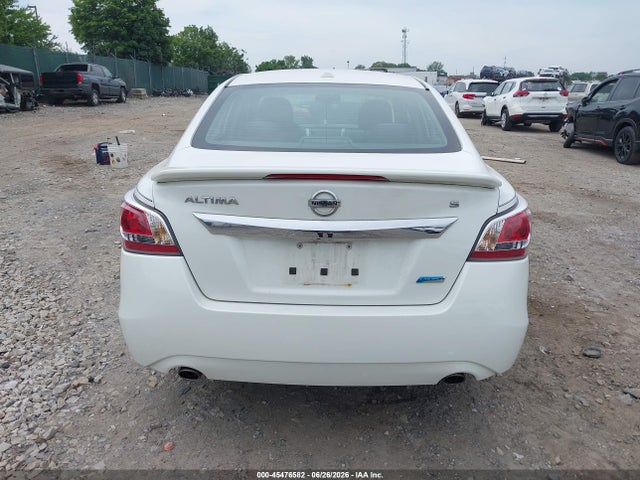 Nissan Altima 2.5 S 2014 1N4AL3AP4EN249667 Image 15