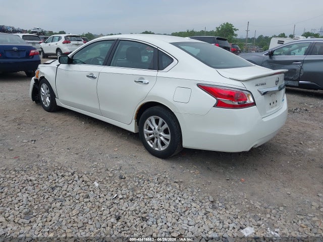 Nissan Altima 2.5 S 2014 1N4AL3AP4EN249667 Image 3