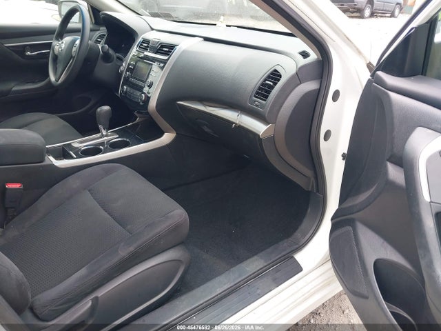 Nissan Altima 2.5 S 2014 1N4AL3AP4EN249667 Image 5