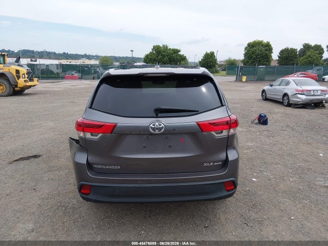 Toyota Highlander Xle 2017 5TDJZRFH5HS390596 Image 16