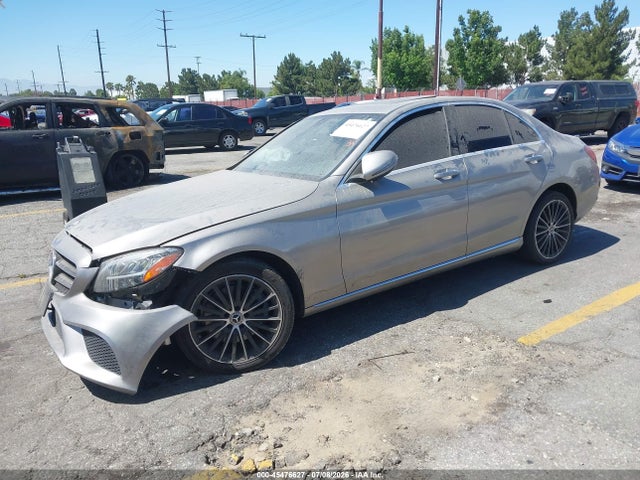 Mercedes-Benz C 300 2020 55SWF8DB8LU324532 Image 2