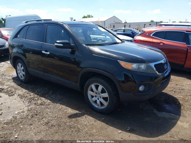 2011 Kia Sorento Lx მანქანა იყიდება აუქციონზე, vin: 5XYKT4A11BG133796, აუქციონის ნომერი: 45476628