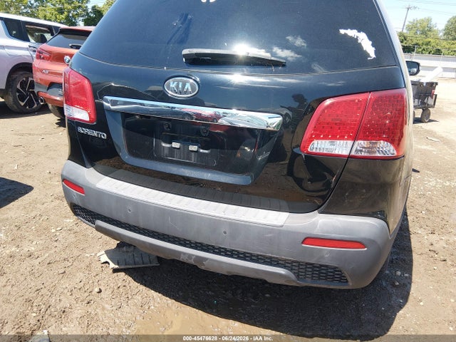 2011 Kia Sorento Lx მანქანა იყიდება აუქციონზე, vin: 5XYKT4A11BG133796, აუქციონის ნომერი: 45476628
