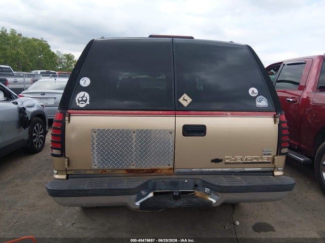 1999 Chevrolet Tahoe Ls მანქანა იყიდება აუქციონზე, vin: 1GNEC13R6XJ383208, აუქციონის ნომერი: 45476697