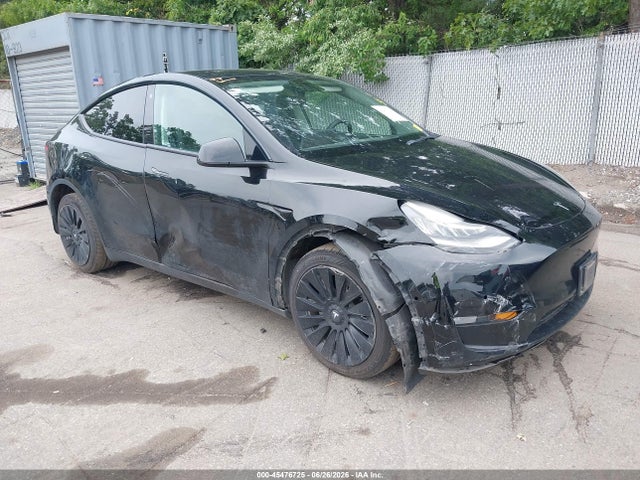 Продаж на аукціоні авто 2022 Tesla Model Y Long Range Dual Motor All-wheel Drive, vin: 7SAYGAEE2NF388417, номер лоту: 45476725