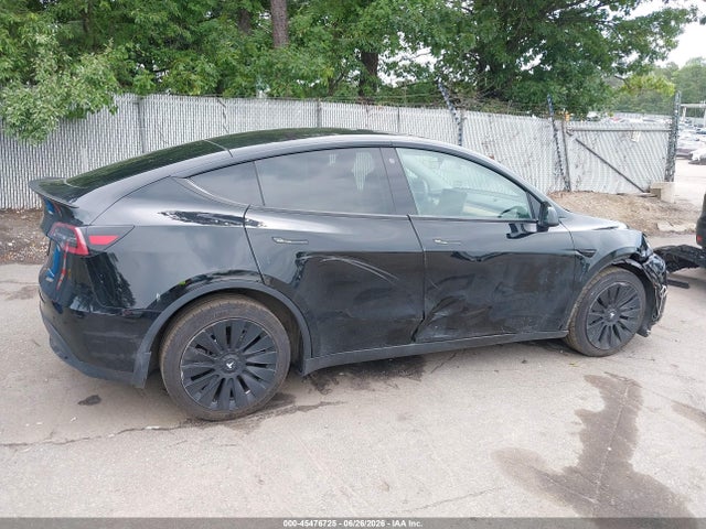Продажа на аукционе авто 2022 Tesla Model Y Long Range Dual Motor All-wheel Drive, vin: 7SAYGAEE2NF388417, номер лота: 45476725